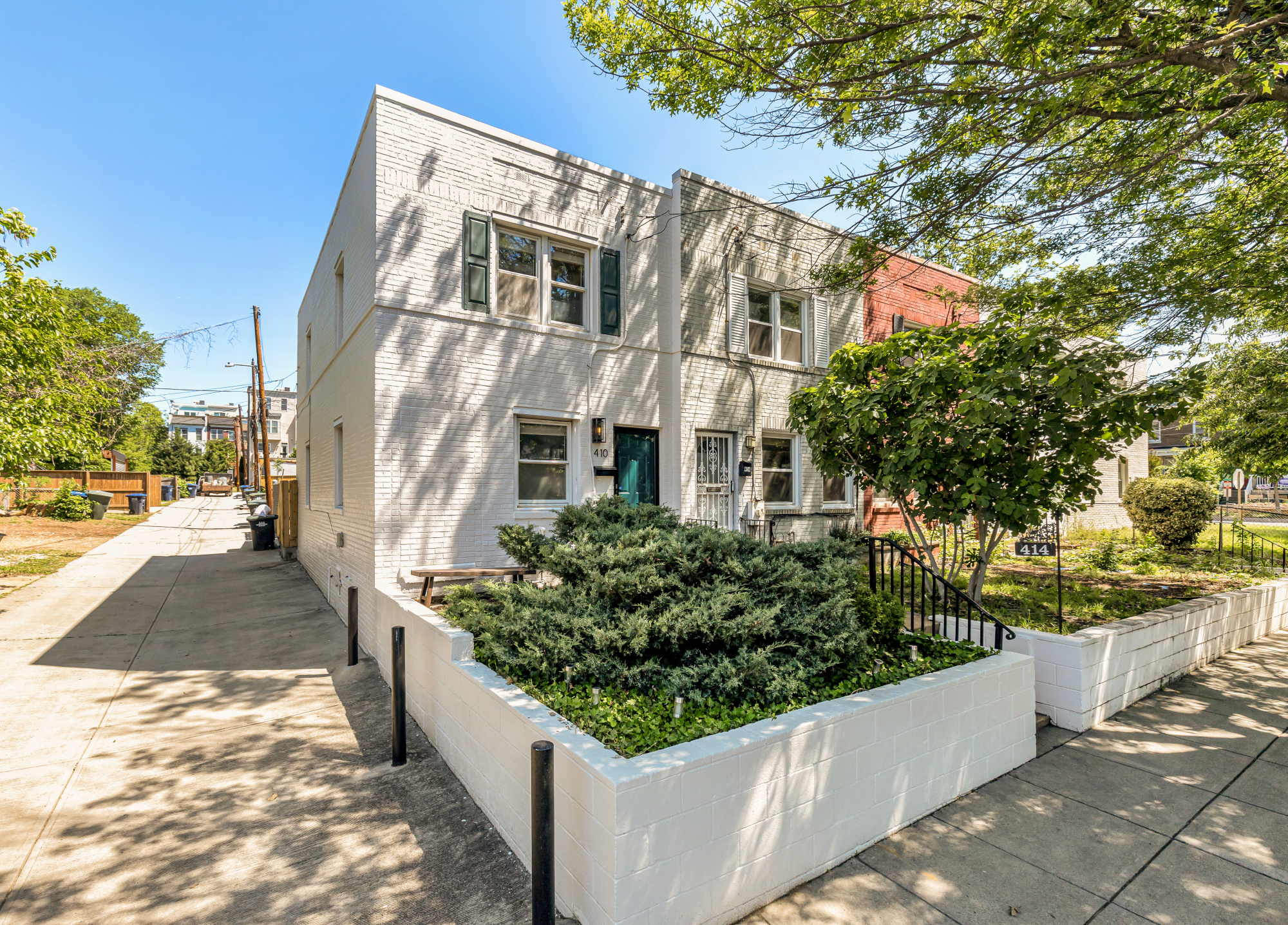 410 Franklin Street NE_Exterior